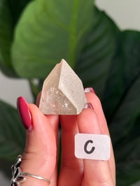 Image 3 of SUGAR COATED DIAMOND APOPHYLITES -INDIA- LOT 1