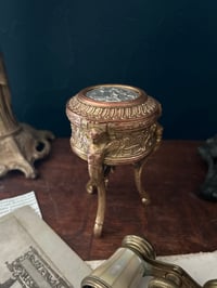 Image 2 of Superbe boîte à bijoux Napoléon III, soie capitonnée, Art Nouveau, fin XIXème s. 