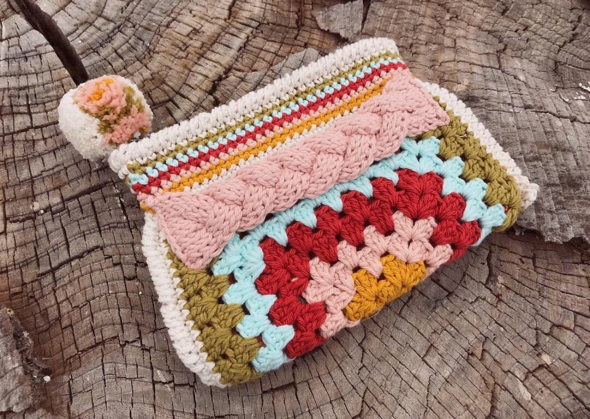 Image of Lorene Clutch Color Combinations