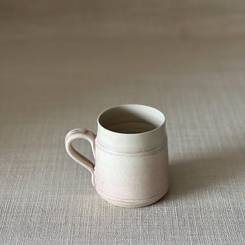 Image of MELLOW PYRAMID MUG