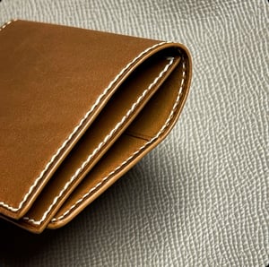 Image of Barenia Cardholder N°3 - 3 Slots Caramel Calfskin Card Holder