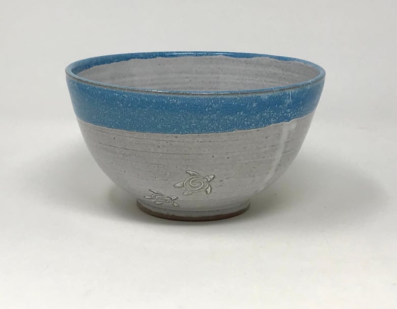 Image of Small Terracotta Bowl ’Turtle’