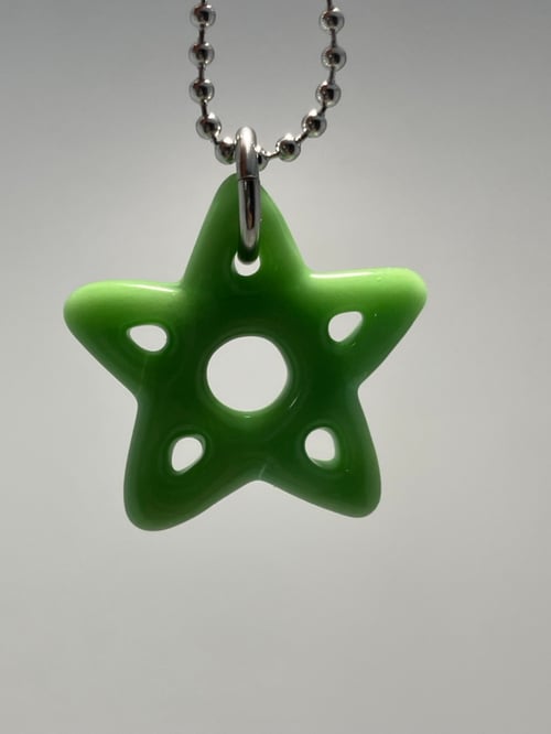 Image of forest green lotus star