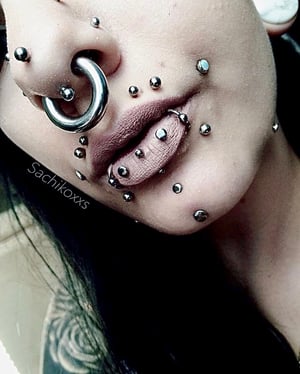 DAHLIA BITES PIERCING SERVICES