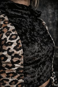 Image 2 of NYRA hoodie, chains