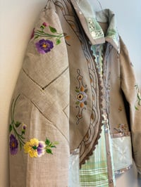 Image 17 of The Gaia jacket (l/xl)