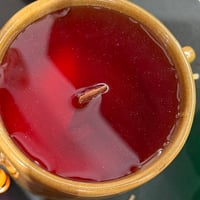 Image 4 of honeydew magnolia scented candle