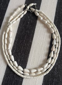 Colliers perles ivoire 