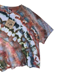 Image 4 of XXL Crop Tee in Terracotta Agate Ice Dye