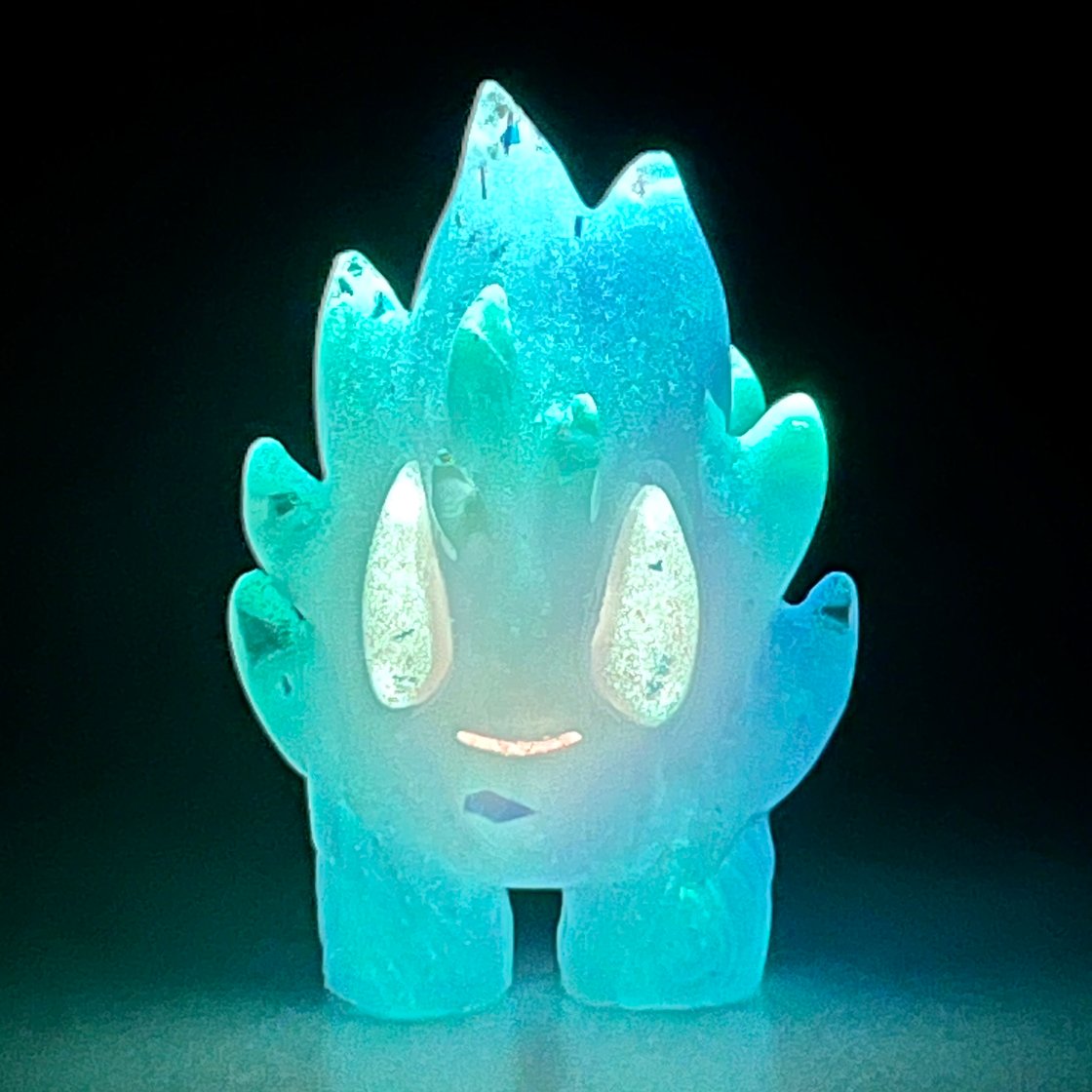 Image of 1-Off Blue Reactive Test Pull Spark