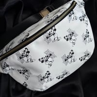 Image 2 of Steamboat XL Belt Bag