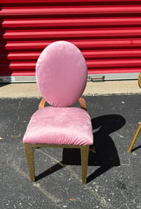 Image 1 of Blush Luxury kids chair