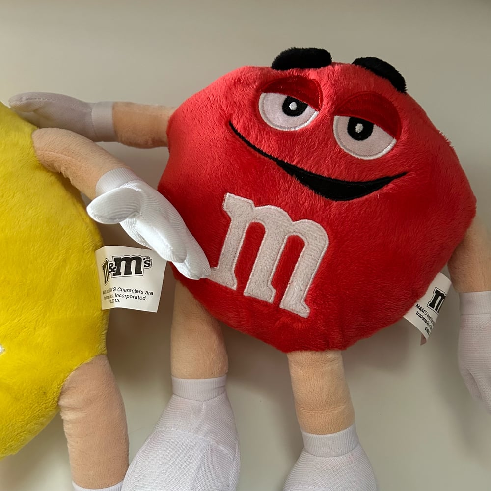 Image of LOT PELUCHES M&M's