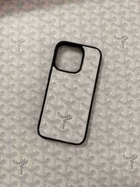 White Geo phone case 