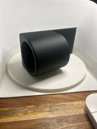 Image 3 of Beverage holder sofa 
