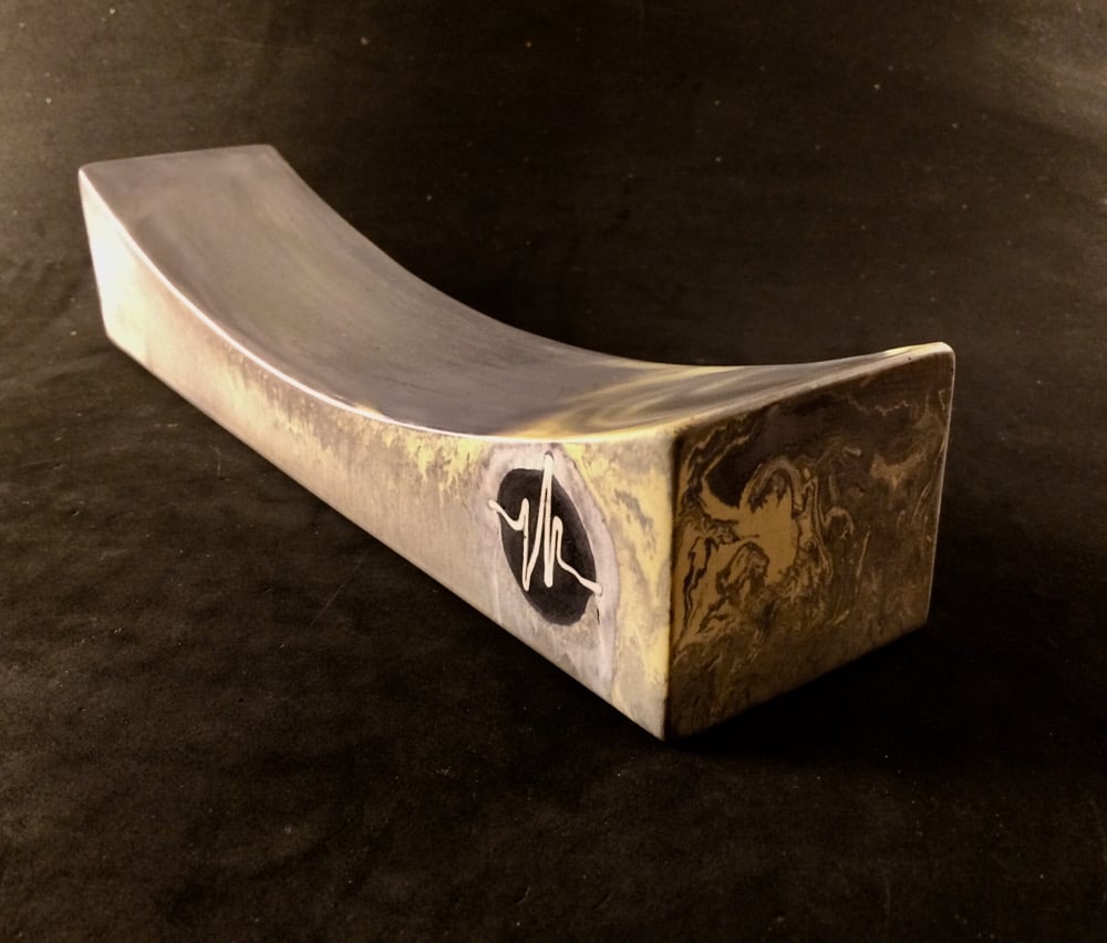 Image of Wired Ramps U Bench (Dark Grey and Yellow)
