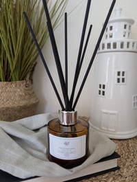 Sun Kissed Linen Reed Diffuser 