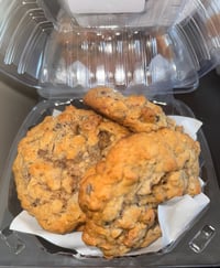 Image 1 of Oatmeal Raisin Cookies with Pecans 24pc