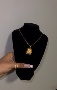 Square Intial Figaro