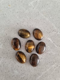 Image 1 of Tigers eye small cabochon 