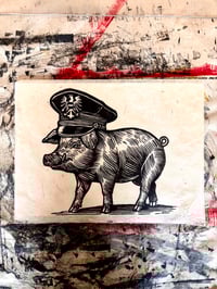 Image 1 of Piggy Cop // Kunstdruck