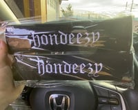 Image 1 of Hondeezy Seatbelt Cushion