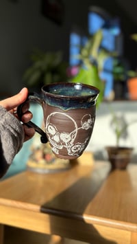 Image 7 of Skull mug 06