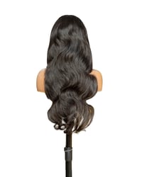 Image 1 of Beauté Wave Wig with 5x5 HD Closure