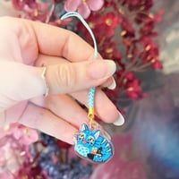 Image 2 of K-Pop Demon Hunters Derpy Cat Loaf Charm