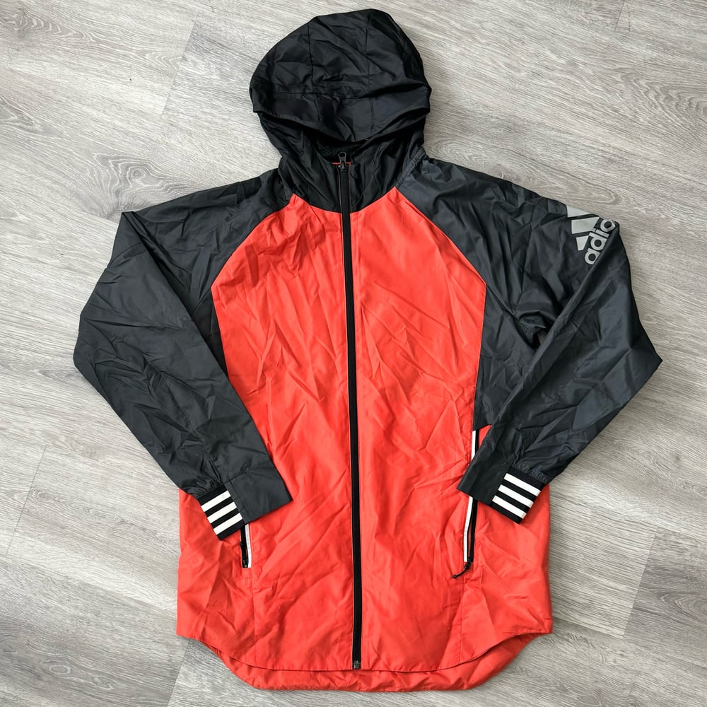 Image of ADIDAS RUNNING JACKET SIZE MEDIUM