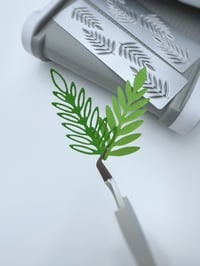 Leaf #70 Metal Diecut 