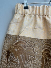 Image 2 of Unisex shorts gold (m/l)