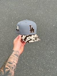 Image 1 of  MULTI TONE STORM PEACH OOS ANGELES DODGERS CUSTOM FITTED CAP