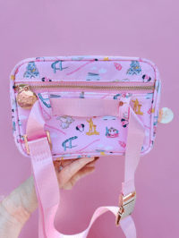 Image 3 of Pink Park Dream Fanny | Exclusive