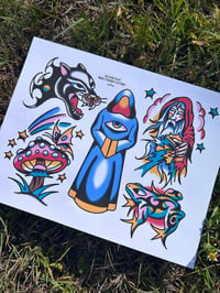 TRIBAL FROG PRINT
