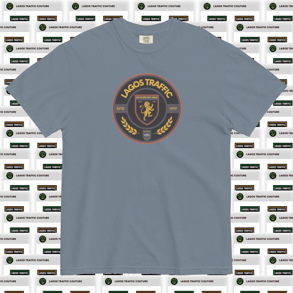 ICONIC LTC SIGNATURE BADGE TEE - KHAKI/GREY