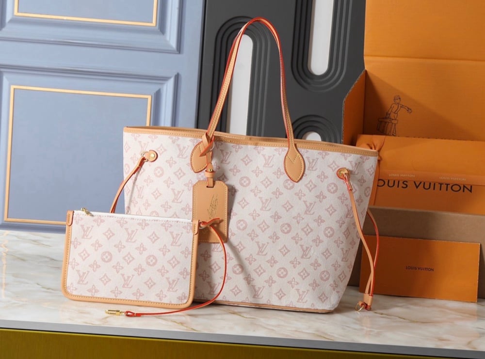 2pc LV sets 