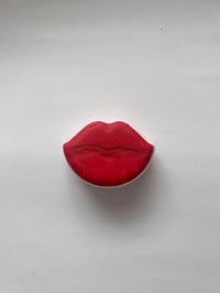 Image 2 of Lips Bath Bomb