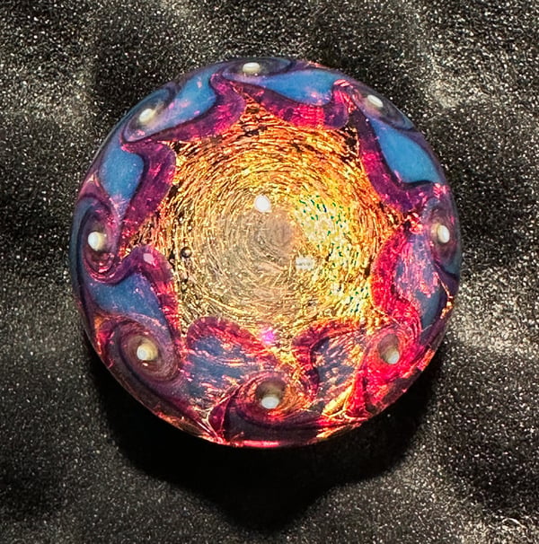 Image of Gold Dichroic Galaxy