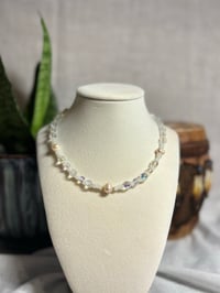 ‘Oyster’ necklace