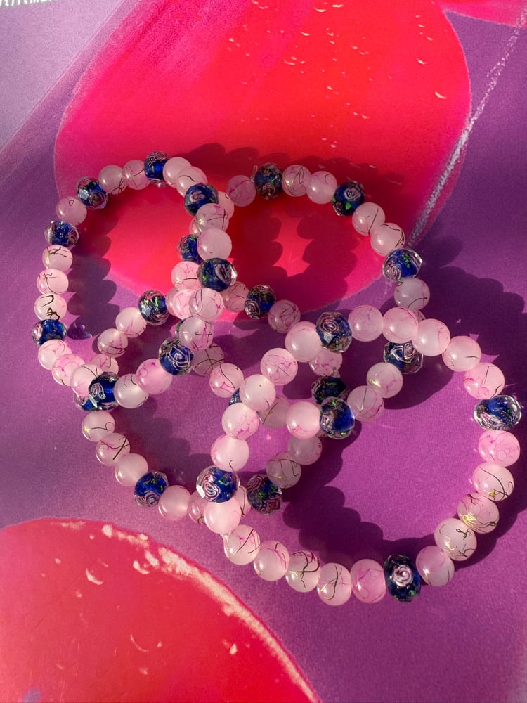 Image of Pretty in pink bracelet ๐๐๐