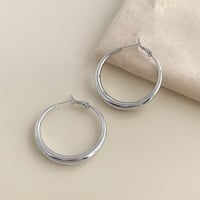 Image 5 of Ear hoops 耳圈