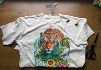 Image 2 of EL TIGRE | Luxury Combed Tee