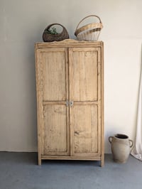 Image 1 of L'armoire parisienne-  Numéro 128