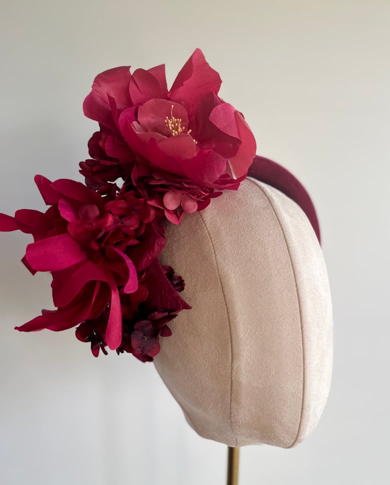Image of Magenta flower trail headpiece