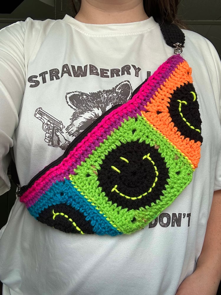 Image of smiley bum bag