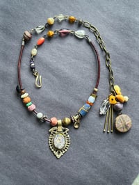 Image 2 of Waziri Opal necklace (3)