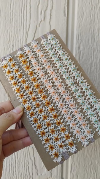 Image of Daisies embroidered Tieback copy