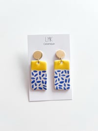 Paire de boucles d’oreilles céramique TOTEM RECTANGULA GM jaune riz bleu