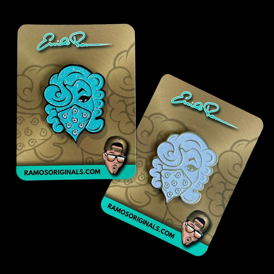 Image of 2 inch GLITTER PINS (both colors)